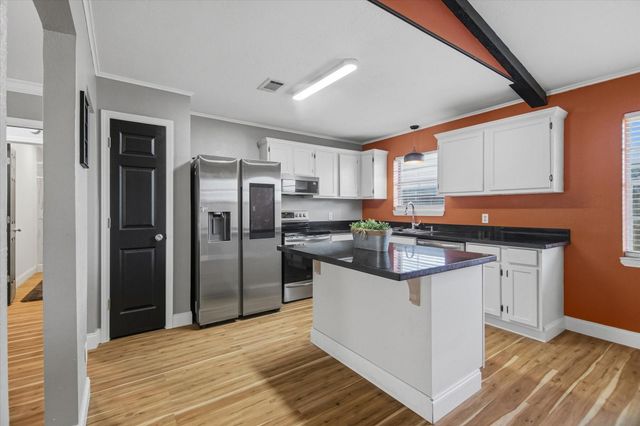 5685 Theresa Street, Beaumont, TX 77705