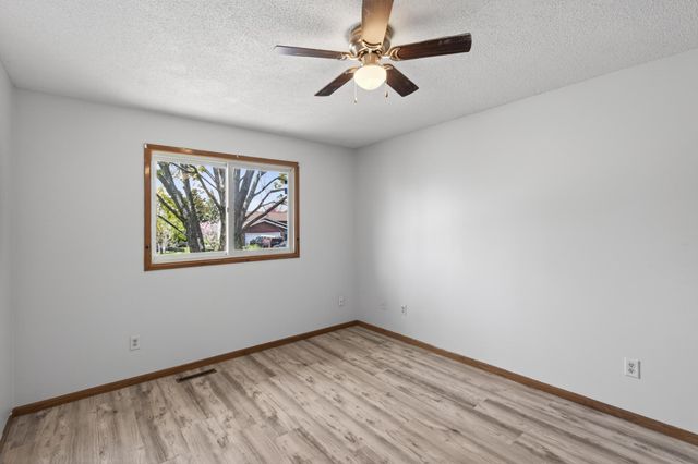 7589 Homestead Avenue S, Cottage Grove, MN 55016