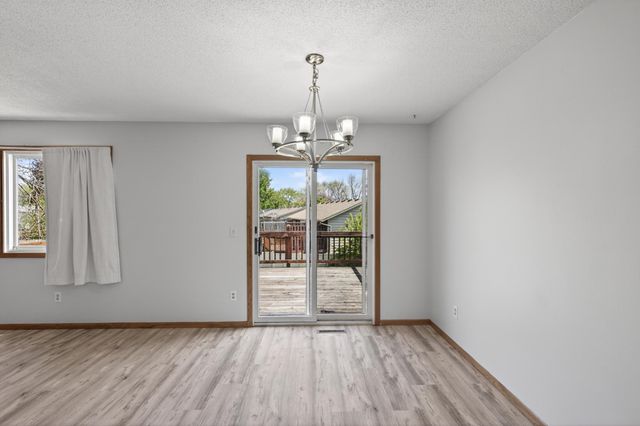 7589 Homestead Avenue S, Cottage Grove, MN 55016