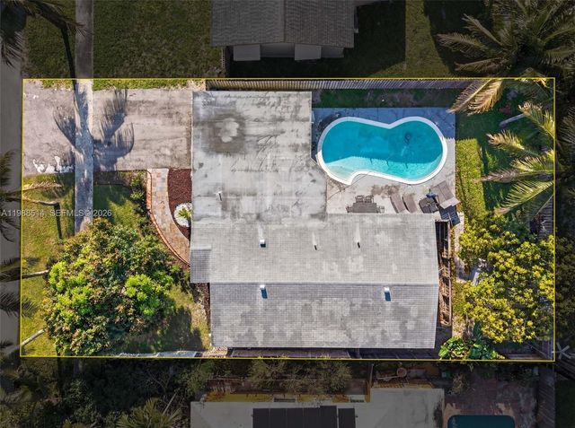 6621 NW 21st St, Sunrise, FL 33313