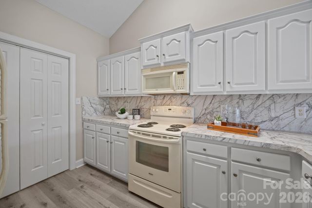 3944 Jasmine Lane, Denver, NC 28037