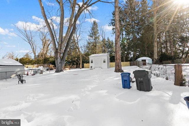 1717 CRESTVIEW AVE, Willow Grove, PA 19090