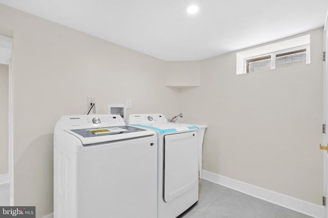 1717 CRESTVIEW AVE, Willow Grove, PA 19090