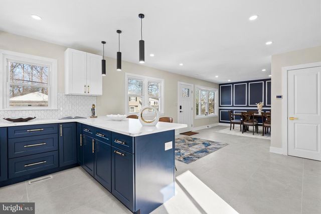 1717 CRESTVIEW AVE, Willow Grove, PA 19090