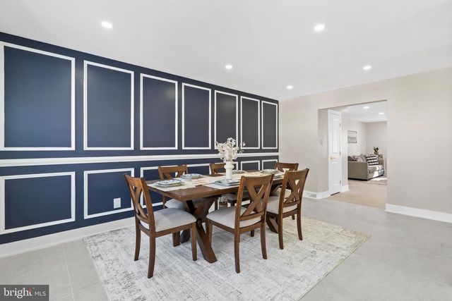 1717 CRESTVIEW AVE, Willow Grove, PA 19090