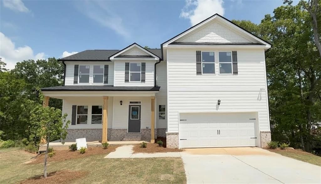 5032 Falcon Point, Douglasville, GA 30135