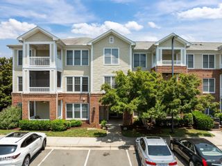 933 Portstewart Drive, Cary, NC 27519