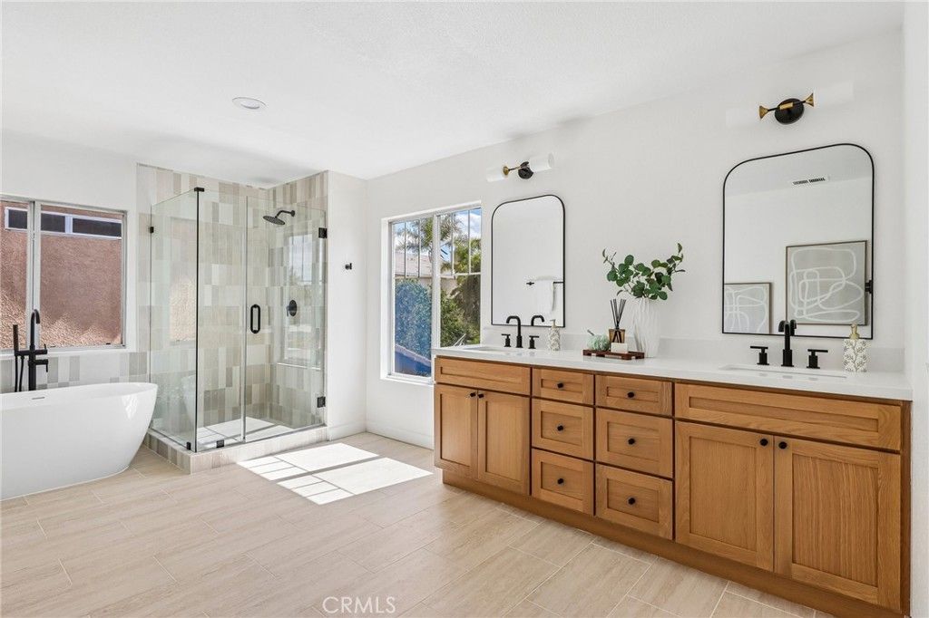 Image 33 of property listing at 13148 Derby Avenue, Chino, CA 91710