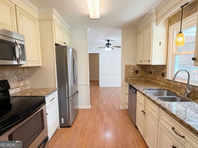 1622 Spaniel Court SW, Conyers, GA 30094