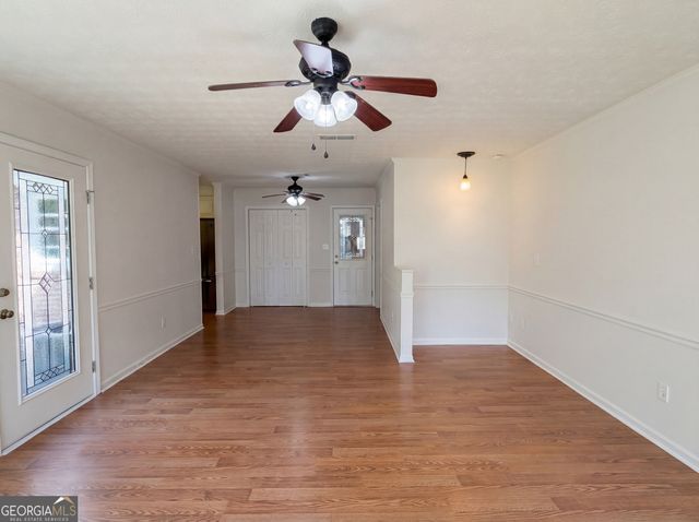 1622 Spaniel Court SW, Conyers, GA 30094