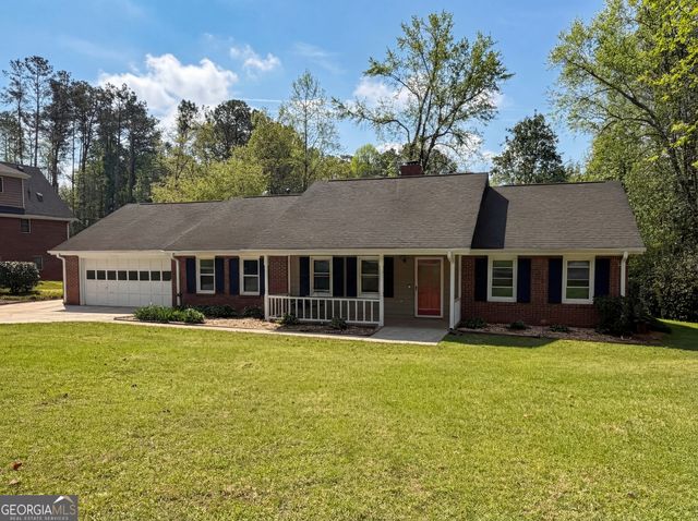 1622 Spaniel Court SW, Conyers, GA 30094