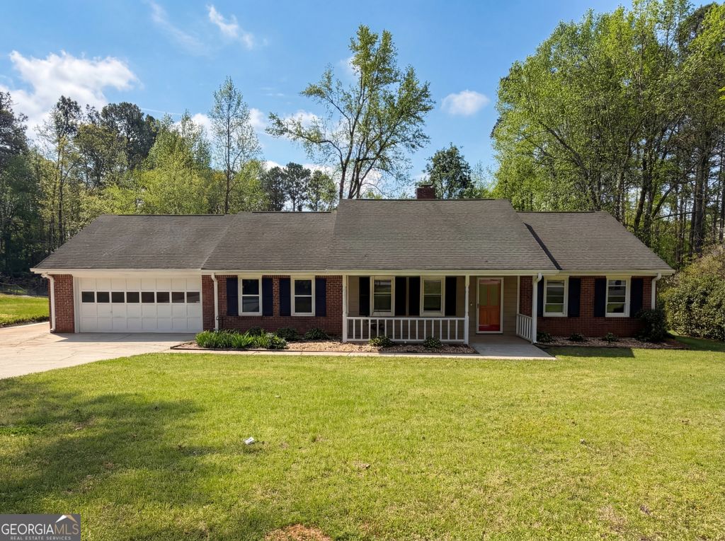 1622 Spaniel Court SW, Conyers, GA 30094