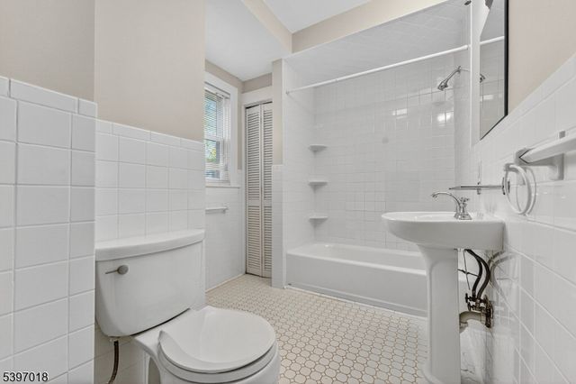 92 Midland Ave, Montclair Twp., NJ 07042