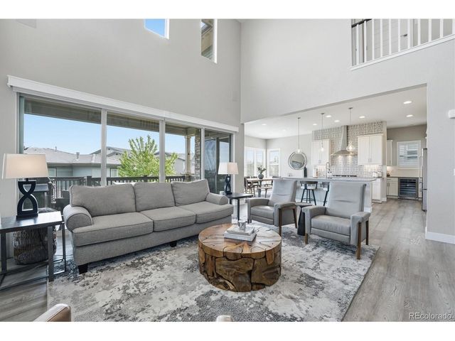 489 Meadowleaf Ln, Highlands Ranch, CO 80126