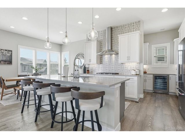 489 Meadowleaf Ln, Highlands Ranch, CO 80126