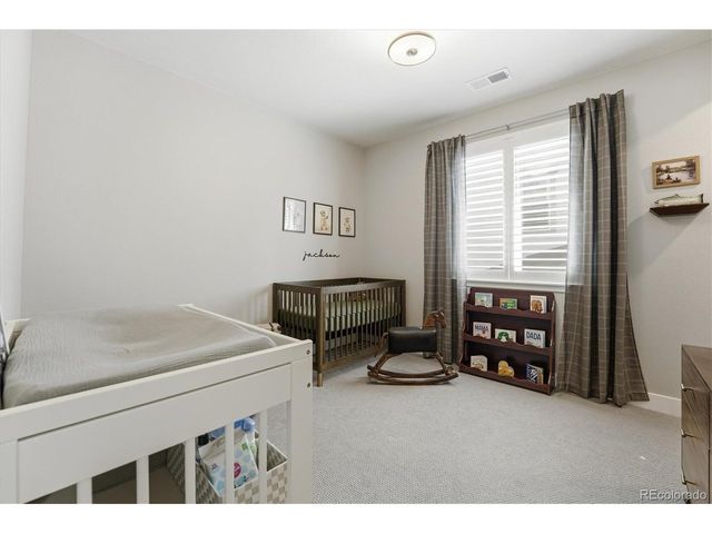 489 Meadowleaf Ln, Highlands Ranch, CO 80126