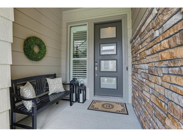 489 Meadowleaf Ln, Highlands Ranch, CO 80126