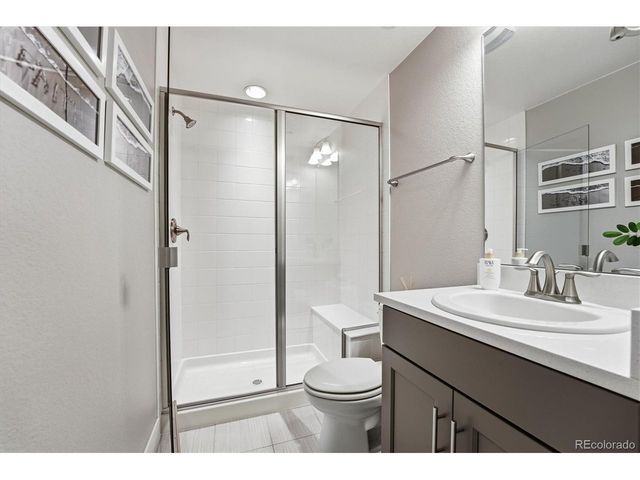 489 Meadowleaf Ln, Highlands Ranch, CO 80126