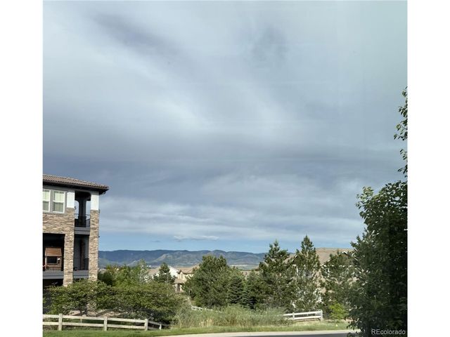 489 Meadowleaf Ln, Highlands Ranch, CO 80126