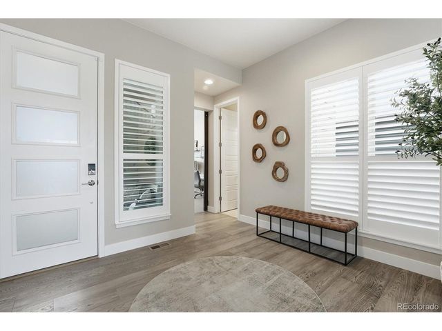 489 Meadowleaf Ln, Highlands Ranch, CO 80126