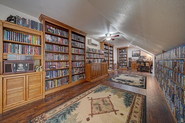 1514 Smithfield Lane, Young Harris, GA 30582
