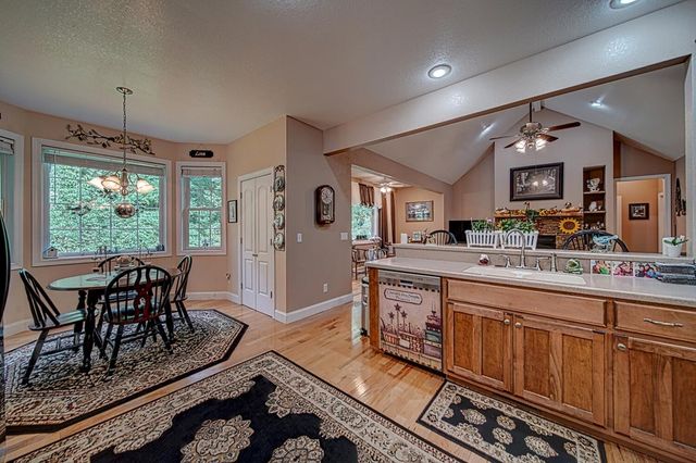 1514 Smithfield Lane, Young Harris, GA 30582