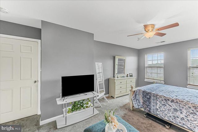 3 GOLDSPIRE DR, Elkton, MD 21921