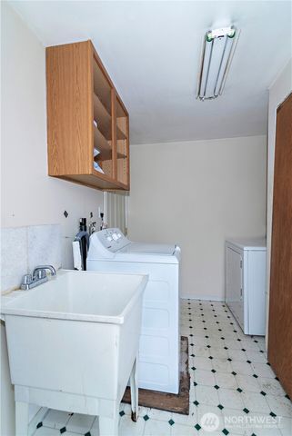 1203 N Okanogan Street, Ellensburg, WA 98926