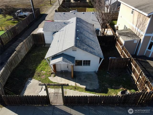 1203 N Okanogan Street, Ellensburg, WA 98926