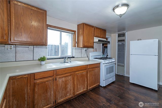 1203 N Okanogan Street, Ellensburg, WA 98926