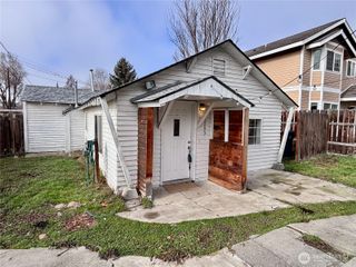 1203 N Okanogan Street, Ellensburg, WA 98926