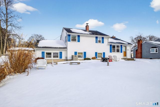 26 Susan Lane, North Haven, CT 06473