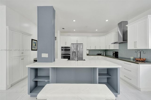 1367 Camellia Cir, Weston, FL 33326