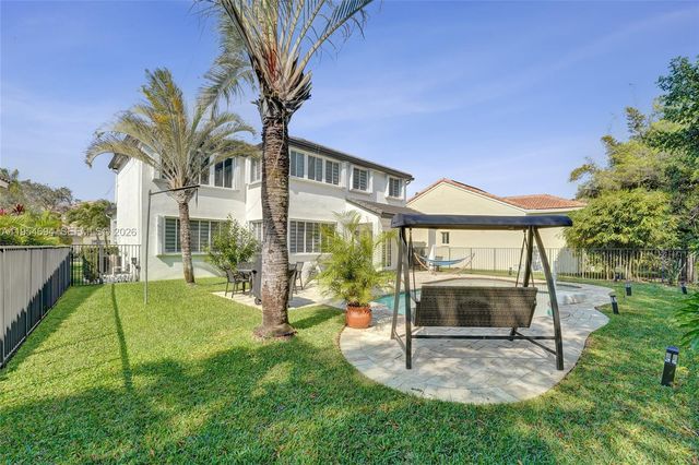 1367 Camellia Cir, Weston, FL 33326