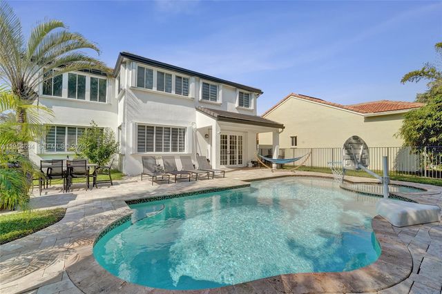 1367 Camellia Cir, Weston, FL 33326