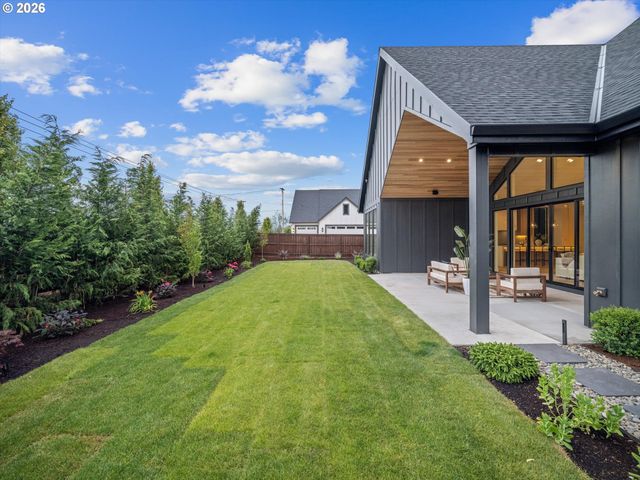 8706 Ne 182nd Pl, Vancouver, WA 98682