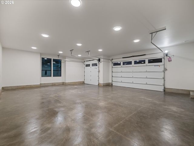 8706 Ne 182nd Pl, Vancouver, WA 98682