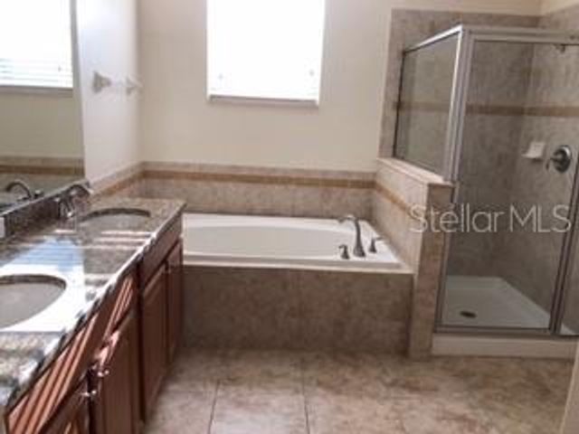 20012 OAKFLOWER AVENUE, Tampa, FL 33647