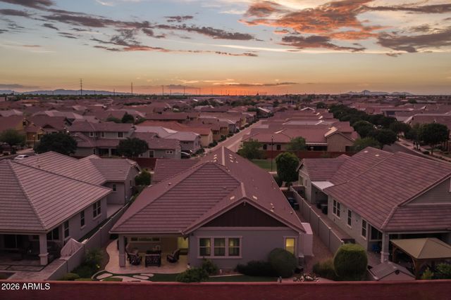 2935 S JEFFRY Street, Gilbert, AZ 85295
