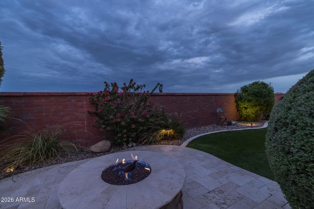2935 S JEFFRY Street, Gilbert, AZ 85295