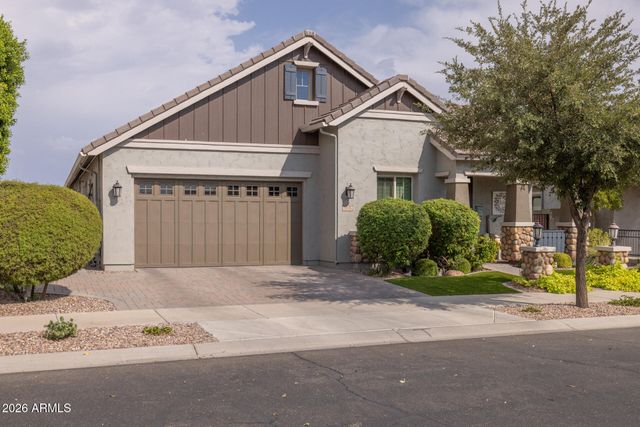 2935 S JEFFRY Street, Gilbert, AZ 85295