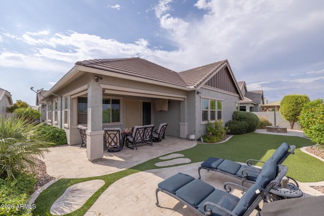 2935 S JEFFRY Street, Gilbert, AZ 85295