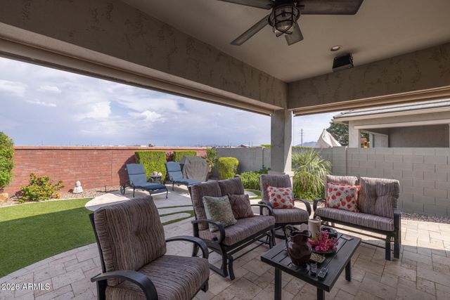 2935 S JEFFRY Street, Gilbert, AZ 85295
