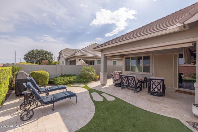 2935 S JEFFRY Street, Gilbert, AZ 85295