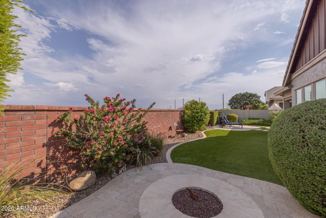 2935 S JEFFRY Street, Gilbert, AZ 85295