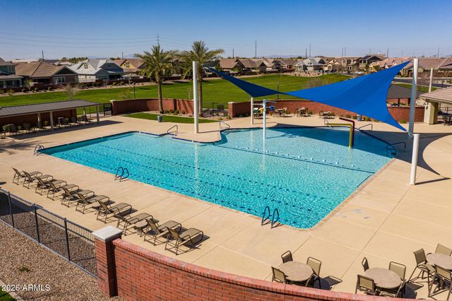 2935 S JEFFRY Street, Gilbert, AZ 85295