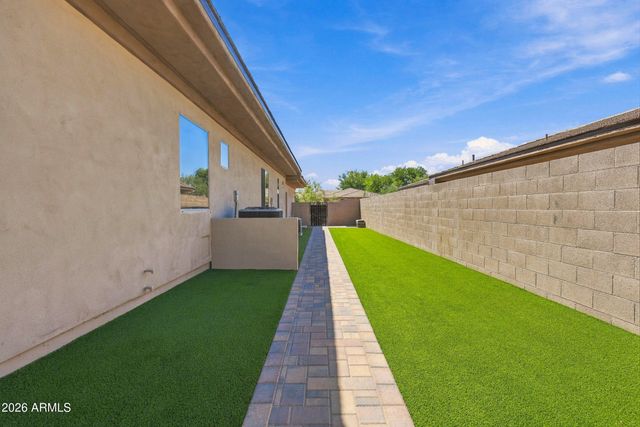 7690 E VISAO Drive, Scottsdale, AZ 85266