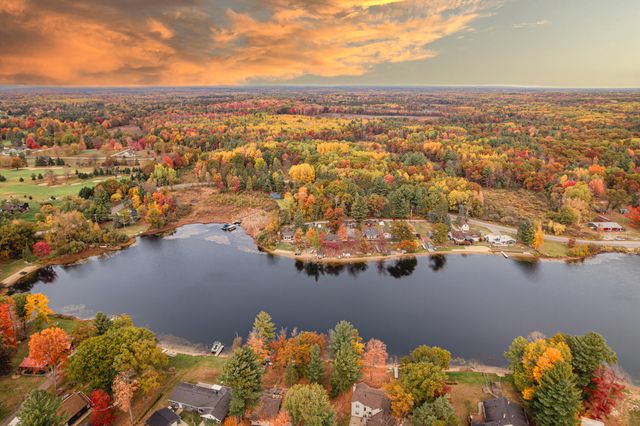 3518 E Long Lake Road, Harrison, MI 48625