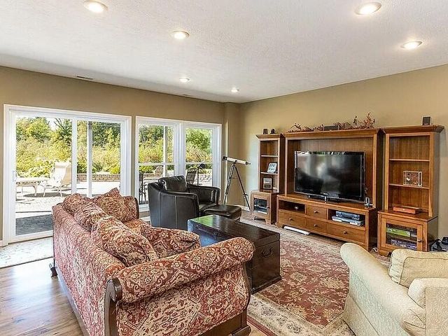 3518 E Long Lake Road, Harrison, MI 48625