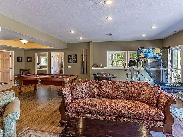 3518 E Long Lake Road, Harrison, MI 48625